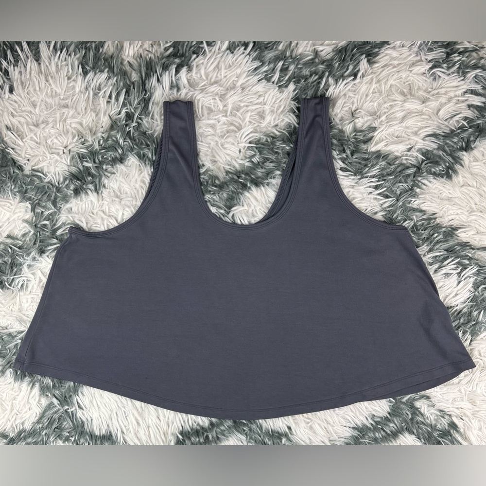 Fabletics Women's Gray Oversized Crop Tank Size Medium